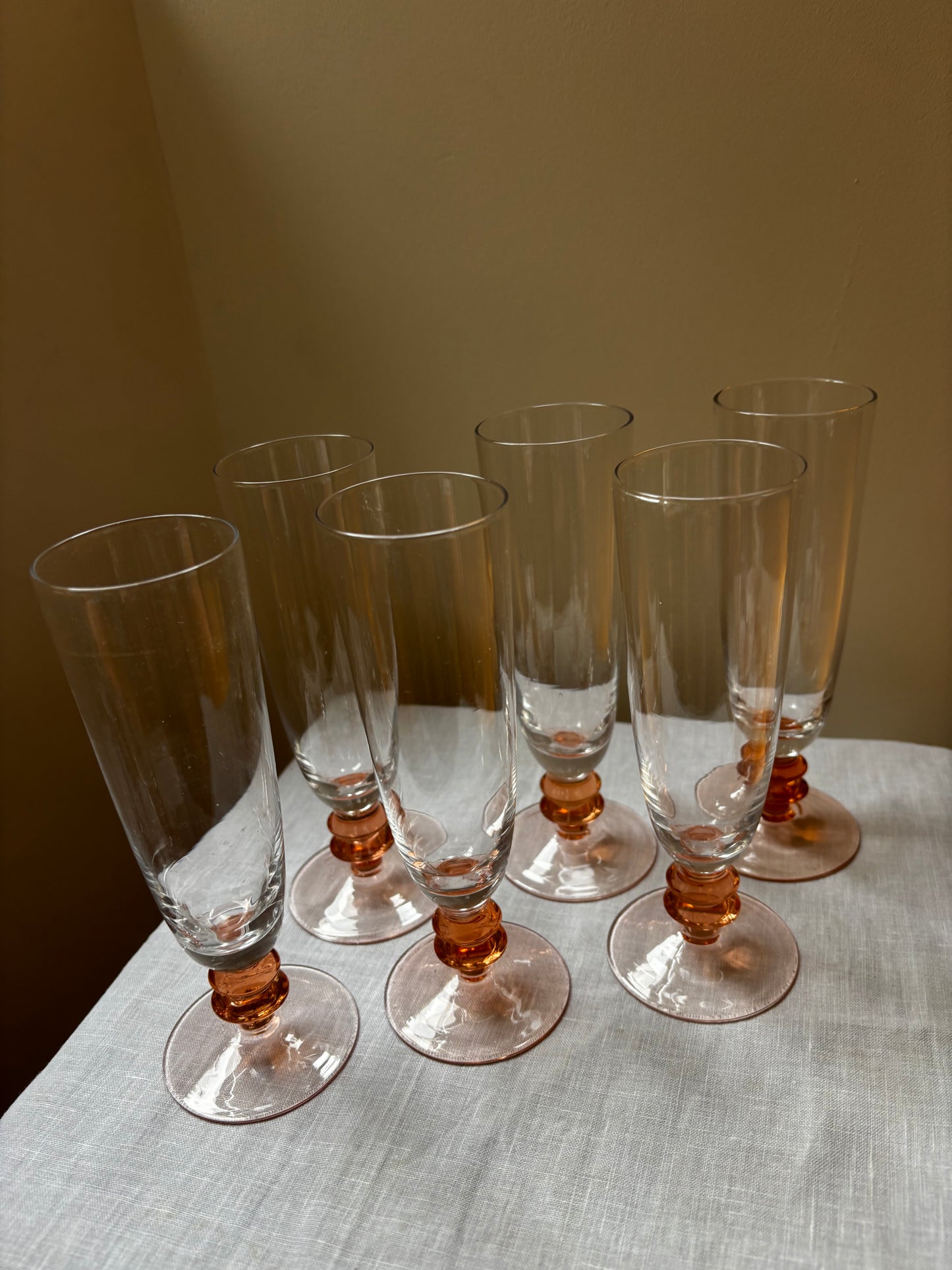 Set of 6 Pink Flutes, French