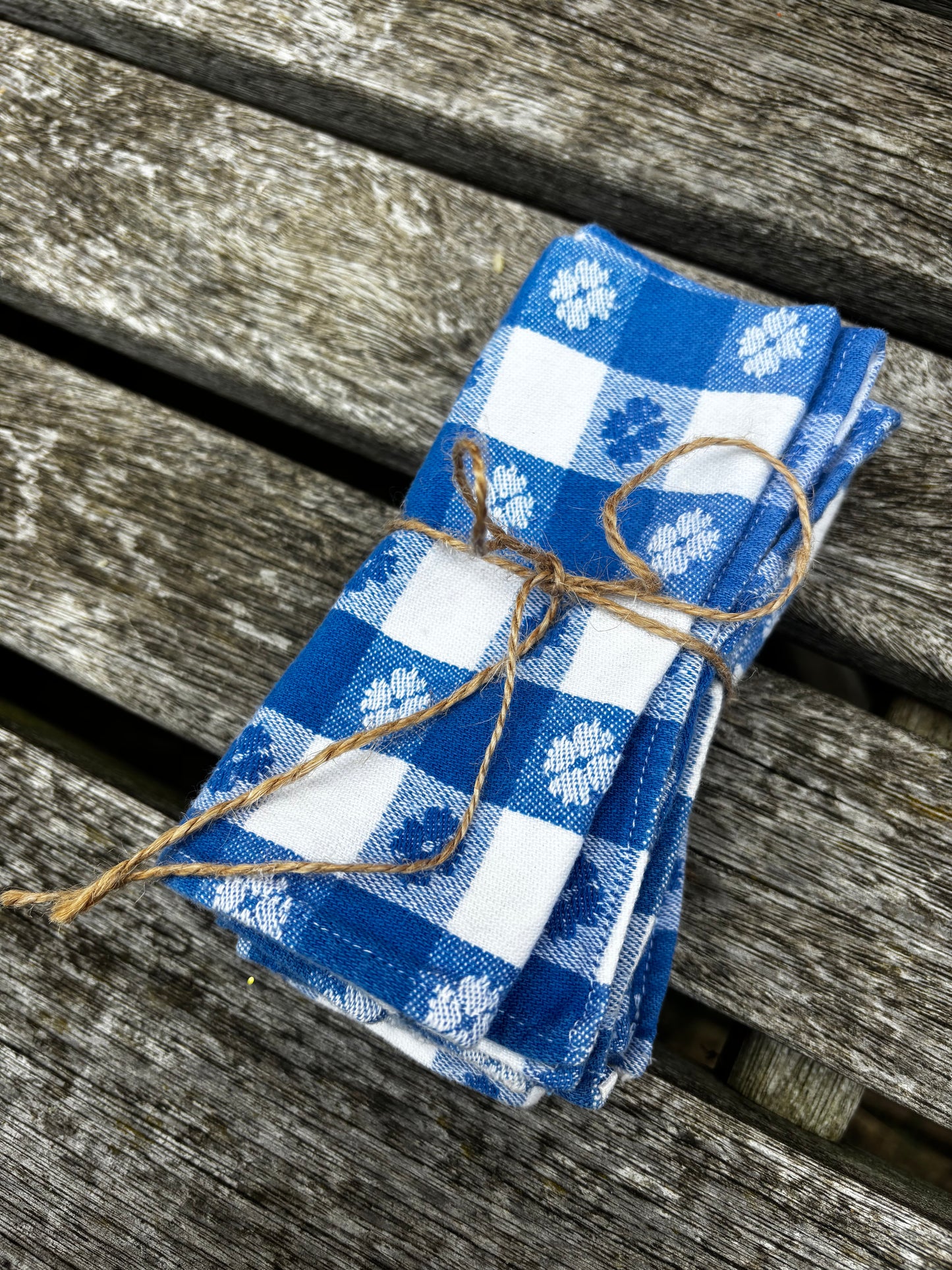 Blue and White Linen Napkin Set