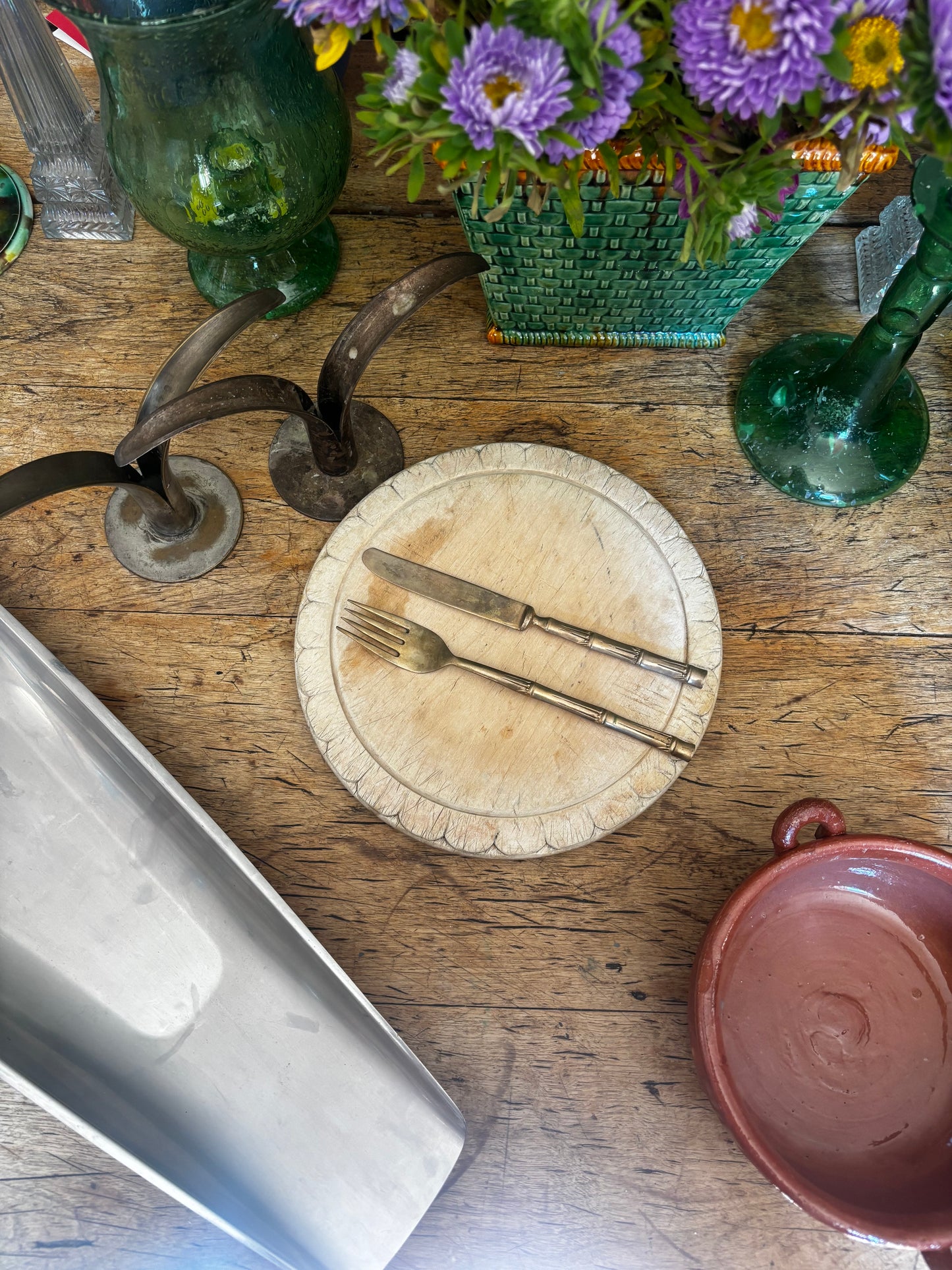 Rustic Bread Board with Scallop Detail