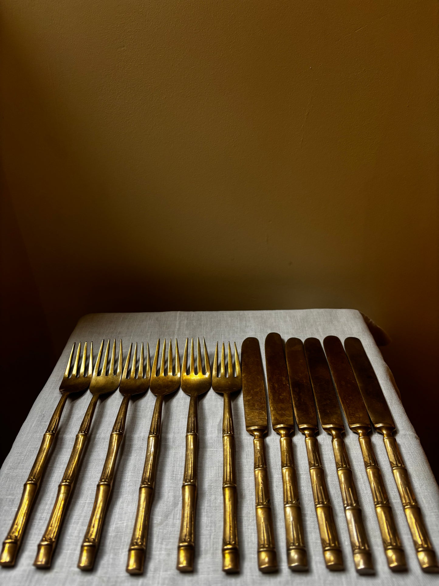 Set of Bamboo-Effect Handle Cutlery