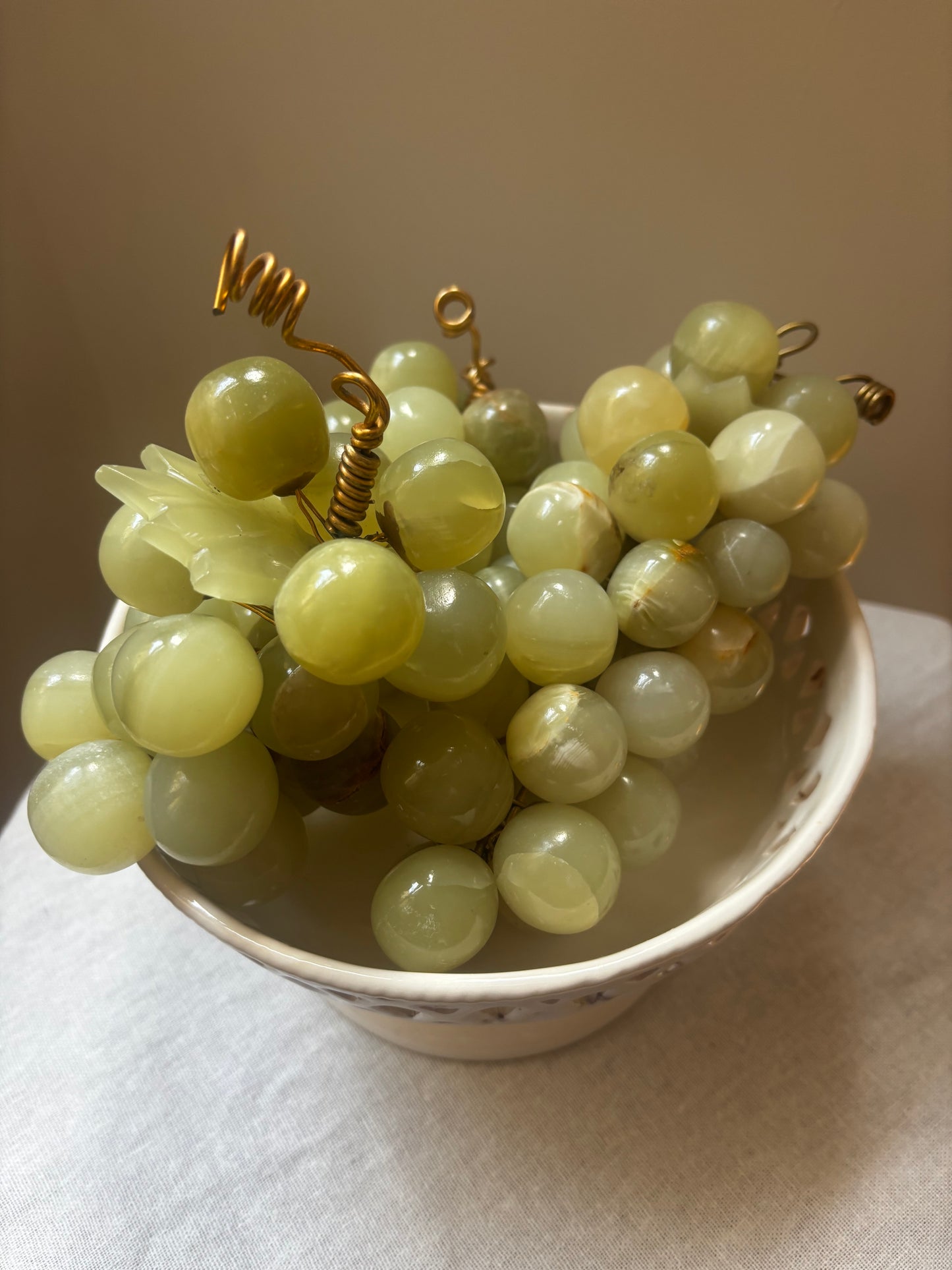 Bunch of Onyx Grapes, Large