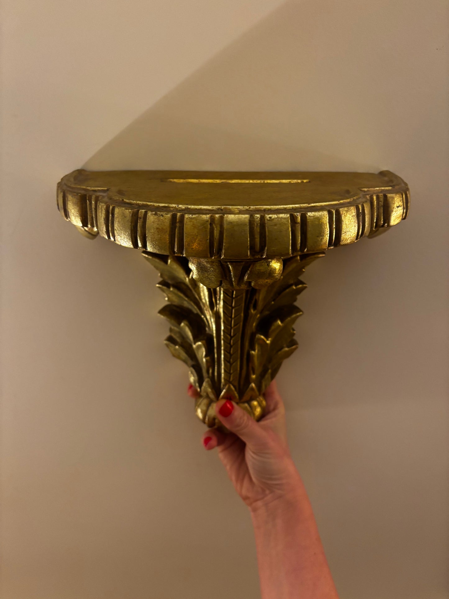 Ornate Acanthus Leaf Wall Shelf