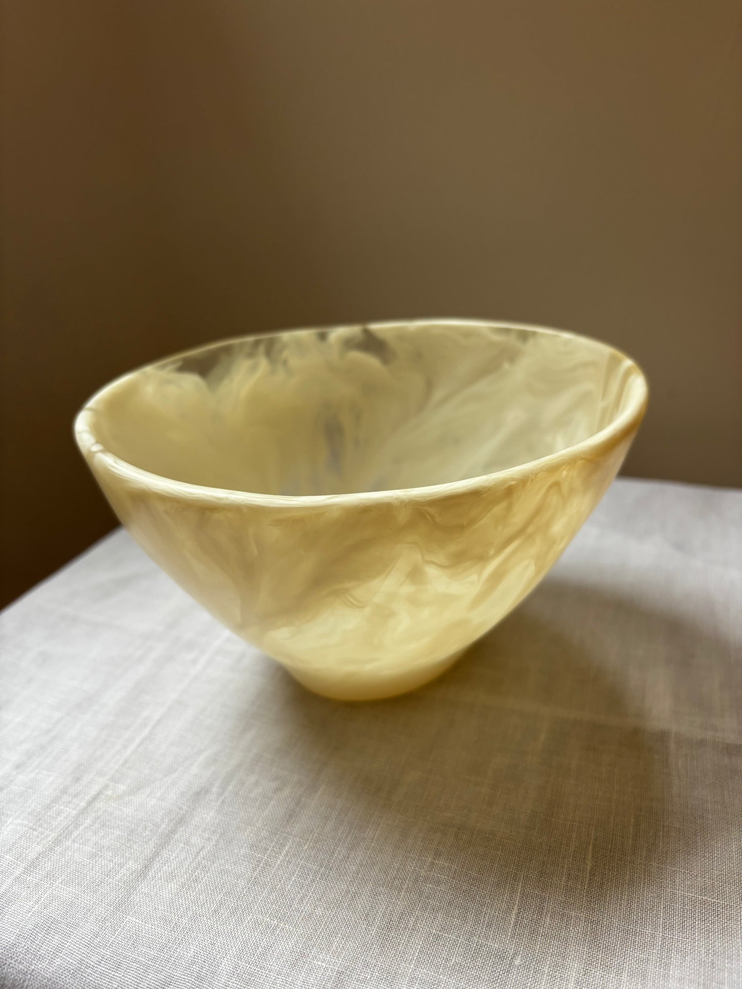 Pearlised Resin Bowl